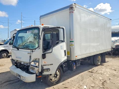 2024 Isuzu NPR, VIN JALC4W164R7K01930. Фото 1 з 6 з аукціону Copart. Каталог авто зі США OpenDataCar.