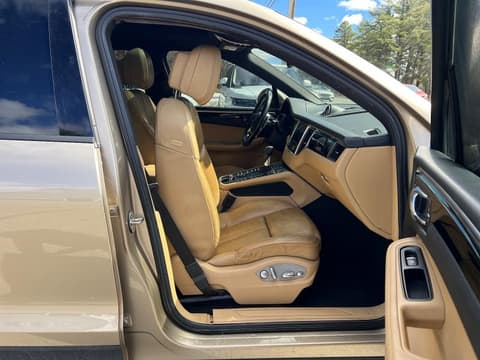 2017 Porsche Macan, VIN WP1AA2A5XHLB82211. Фото 5 з 6 з аукціону Copart. Каталог авто зі США OpenDataCar.