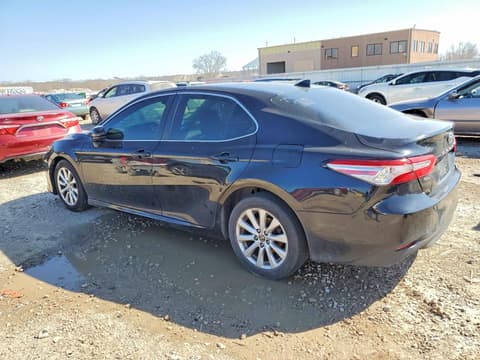 2020 Toyota Camry, VIN 4T1C11BK8LU015059. Фото 2 з 6 з аукціону Copart. Каталог авто зі США OpenDataCar.