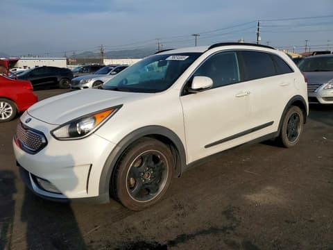 2017 Kia Niro, VIN KNDCC3LC6H5052078. Фото 1 з 6 з аукціону Copart. Каталог авто зі США OpenDataCar.