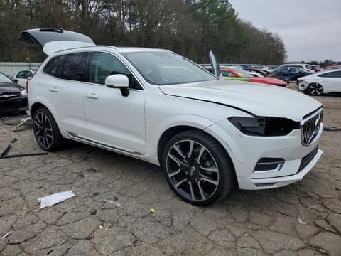 2021 Volvo XC60, VIN YV4102RL5M1710053. Фото 4 з 6 з аукціону Copart. Каталог авто зі США OpenDataCar.