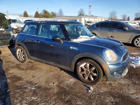 2010 Mini Cooper, VIN WMWMF7C52ATZ70638. Фото 4 з 6 з аукціону Copart. Каталог авто зі США OpenDataCar.