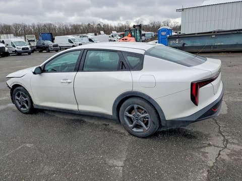 2025 Kia K4, VIN 3KPFT4DE4SE107805. Фото 2 з 6 з аукціону Copart. Каталог авто зі США OpenDataCar.