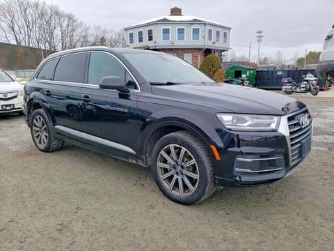 2017 Audi Q7, VIN WA1LHAF74HD047398. Фото 4 з 6 з аукціону Copart. Каталог авто зі США OpenDataCar.