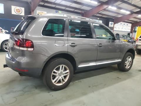 2009 Volkswagen Touareg, VIN WVGBE77L19D012372. Photo 3 of 6 from Copart auction. OpenDataCar US salvage catalog.