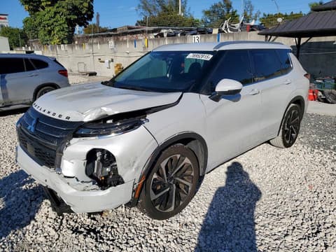 2022 Mitsubishi Outlander, VIN JA4J3VA88NZ084045. Фото 1 з 6 з аукціону Copart. Каталог авто зі США OpenDataCar.