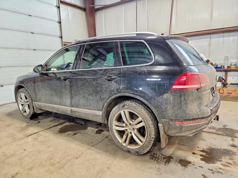 2013 Volkswagen Touareg, VIN WVGEF9BPXDD002707. Zdjęcie 2 z 6 z aukcji Copart. Katalog aut z USA OpenDataCar.