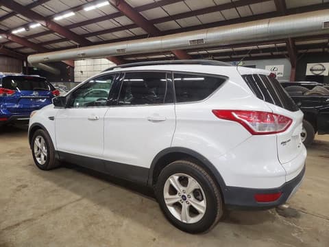 2015 Ford Escape, VIN 1FMCU9G91FUB82749. Фото 2 з 6 з аукціону Copart. Каталог авто зі США OpenDataCar.