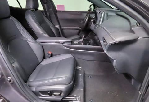 2023 Lexus UX 250h, VIN JTHX6JBH1P2153070. Фото 5 из 6 с аукциона Copart. Каталог авто из США OpenDataCar.