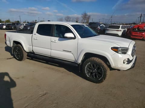2021 Toyota Tacoma, VIN 3TMBZ5DN0MM028823. Фото 4 з 6 з аукціону Copart. Каталог авто зі США OpenDataCar.