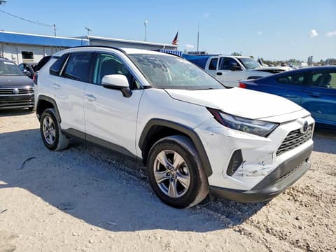 2023 Toyota RAV4, VIN 2T3W1RFV1PW247791. Фото 4 з 6 з аукціону Copart. Каталог авто зі США OpenDataCar.
