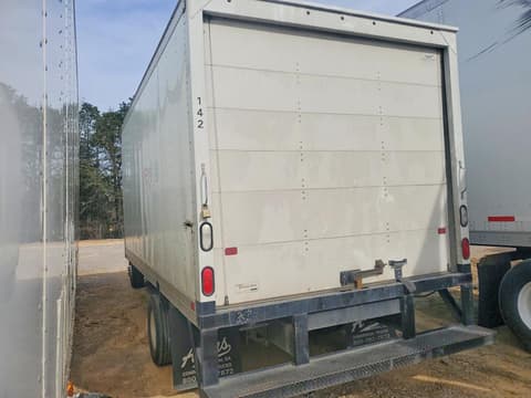 2022 Ford Econoline, VIN 1FDXE4FN5NDC07389. Фото 2 з 6 з аукціону Copart. Каталог авто зі США OpenDataCar.