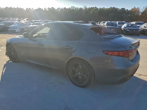 2018 Alfa romeo Giulia, VIN ZARFAEEN3J7579783. Фото 2 з 6 з аукціону Copart. Каталог авто зі США OpenDataCar.