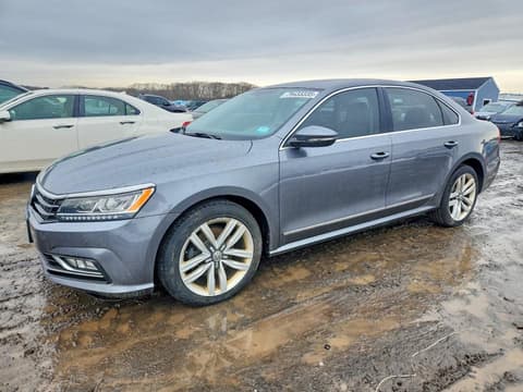 2017 Volkswagen Passat, VIN 1VWGT7A34HC069076. Zdjęcie 1 z 6 z aukcji Copart. Katalog aut z USA OpenDataCar.