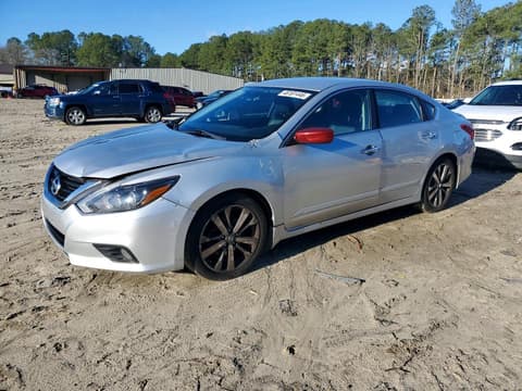 2017 Nissan Altima, VIN 1N4AL3AP5HC146855. Фото 1 з 6 з аукціону Copart. Каталог авто зі США OpenDataCar.