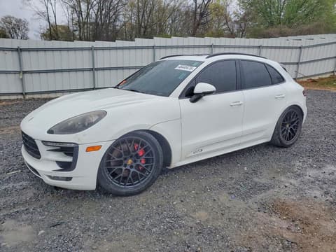 2017 Porsche Macan, VIN WP1AG2A57HLB51688. Фото 1 из 6 с аукциона Copart. Каталог авто из США OpenDataCar.