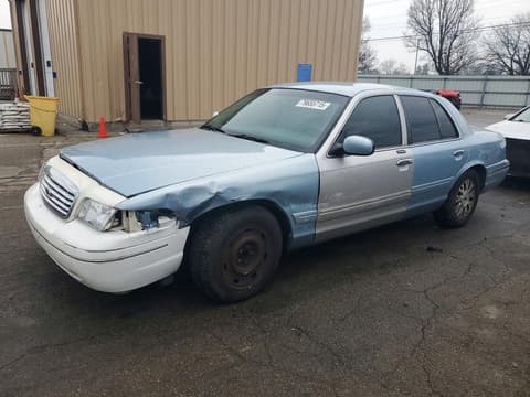 2003 Ford Crown Victoria, VIN 2FAFP74W03X157147. Фото 1 з 6 з аукціону Copart. Каталог авто зі США OpenDataCar.