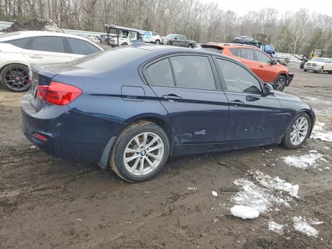 2017 Bmw 3 Series, VIN WBA8A3C34HA067002. Фото 3 з 6 з аукціону Copart. Каталог авто зі США OpenDataCar.