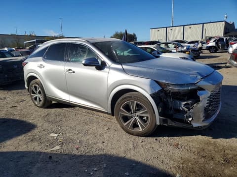 2024 Lexus RX 350, VIN 2T2BAMBAXRC025456. Фото 4 з 6 з аукціону Copart. Каталог авто зі США OpenDataCar.