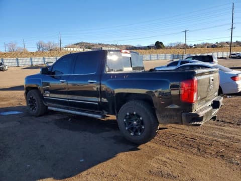 2017 Chevrolet Silverado, VIN 3GCUKTEJ4HG378361. Фото 2 з 6 з аукціону Copart. Каталог авто зі США OpenDataCar.