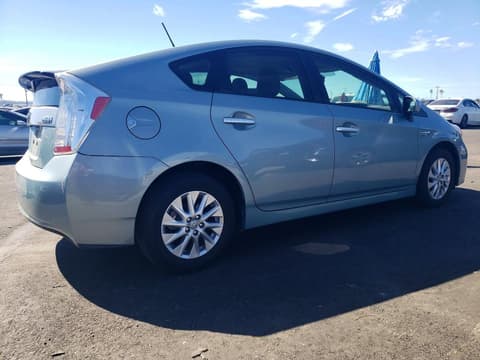 2015 Toyota Prius Plug-In, VIN JTDKN3DP3F3075334. Фото 3 з 6 з аукціону Copart. Каталог авто зі США OpenDataCar.