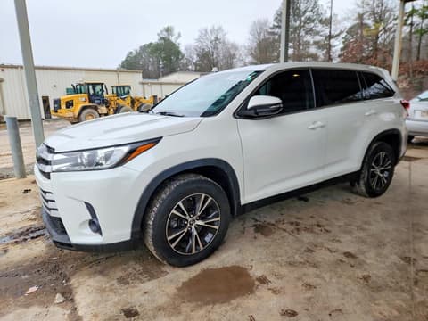 2019 Toyota Highlander, VIN 5TDZARFH9KS056959. Фото 1 з 6 з аукціону Copart. Каталог авто зі США OpenDataCar.