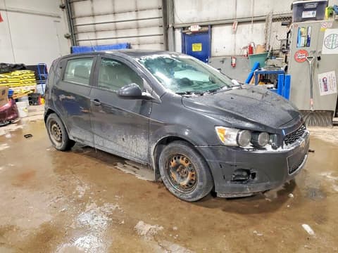 2014 Chevrolet Sonic, VIN 1G1JB6EH4E4215857. Фото 4 из 6 с аукциона Copart. Каталог авто из США OpenDataCar.