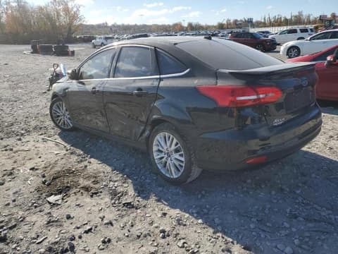 2018 Ford Focus, VIN 1FADP3J28JL280948. Фото 2 з 6 з аукціону Copart. Каталог авто зі США OpenDataCar.