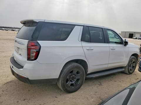 2022 Chevrolet Tahoe, VIN 1GNSCLED1NR247874. Zdjęcie 3 z 6 z aukcji Copart. Katalog aut z USA OpenDataCar.