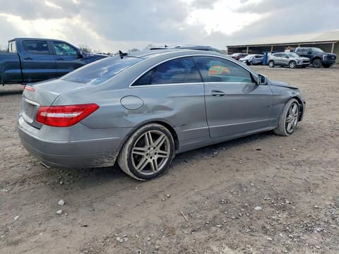 2010 Mercedes-benz E-Class, VIN WDDKJ5GB5AF042744. Фото 3 з 6 з аукціону Copart. Каталог авто зі США OpenDataCar.