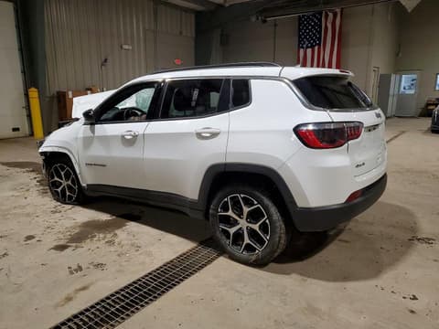 2024 Jeep Compass, VIN 3C4NJDBN3RT598863. Фото 2 з 6 з аукціону Copart. Каталог авто зі США OpenDataCar.