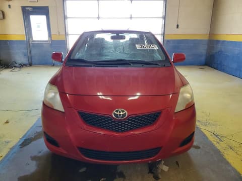 2010 Toyota Yaris, VIN JTDBT4K3XA1373556. Фото 5 з 6 з аукціону Copart. Каталог авто зі США OpenDataCar.