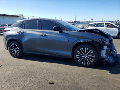 2023 Lexus RZ 450e, VIN JTJAAAAB7PA007309. Фото 4 з 6 з аукціону Copart. Каталог авто зі США OpenDataCar.