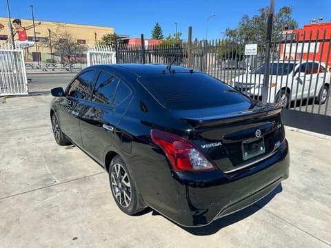 2015 Nissan Versa, VIN 3N1CN7APXFL917500. Фото 3 з 6 з аукціону Copart. Каталог авто зі США OpenDataCar.