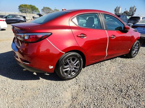 2019 Toyota Yaris, VIN 3MYDLBYV2KY510798. Фото 3 з 6 з аукціону Copart. Каталог авто зі США OpenDataCar.