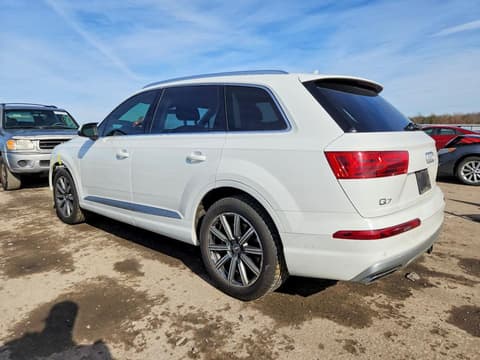 2017 Audi Q7, VIN WA1LHAF78HD037764. Photo 2 of 6 from Copart auction. OpenDataCar US salvage catalog.