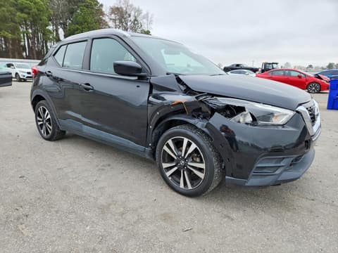 2019 Nissan Kicks, VIN 3N1CP5CU0KL552658. Фото 4 з 6 з аукціону Copart. Каталог авто зі США OpenDataCar.