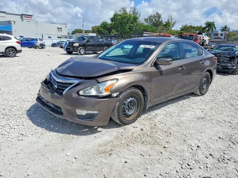 2015 Nissan Altima, VIN 1N4AL3AP8FC208181. Фото 1 з 6 з аукціону Copart. Каталог авто зі США OpenDataCar.