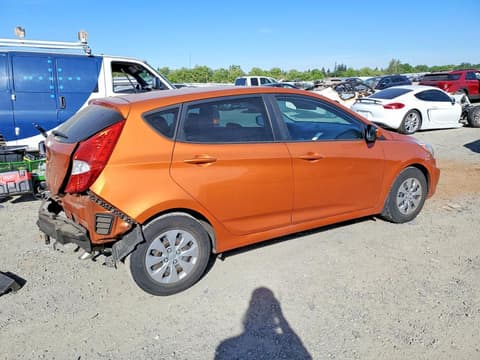 2017 Hyundai Accent, VIN KMHCT5AE5HU327764. Zdjęcie 3 z 6 z aukcji Copart. Katalog aut z USA OpenDataCar.