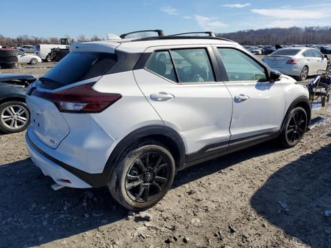 2023 Nissan Kicks, VIN 3N1CP5DV9PL562331. Фото 3 з 6 з аукціону Copart. Каталог авто зі США OpenDataCar.