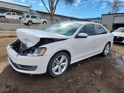 2014 Volkswagen Passat, VIN 1VWBN7A33EC022654. Zdjęcie 1 z 6 z aukcji Copart. Katalog aut z USA OpenDataCar.