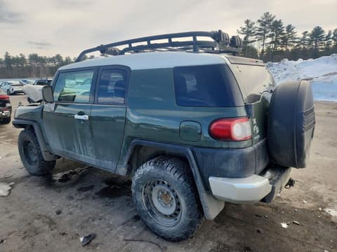 2013 Toyota FJ Cruiser, VIN JTEBU4BF2DK169951. Фото 2 из 6 с аукциона Copart. Каталог авто из США OpenDataCar.