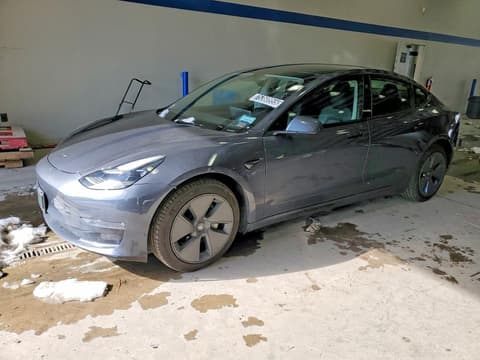 2023 Tesla Model 3, VIN 5YJ3E1EB8PF663942. Фото 1 з 6 з аукціону Copart. Каталог авто зі США OpenDataCar.
