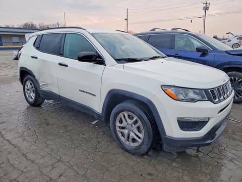 2020 Jeep Compass, VIN 3C4NJCAB9LT169719. Фото 4 з 6 з аукціону Copart. Каталог авто зі США OpenDataCar.