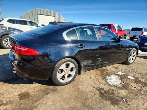 2017 Jaguar XE, VIN SAJAR4BGXHA977990. Фото 3 з 6 з аукціону Copart. Каталог авто зі США OpenDataCar.