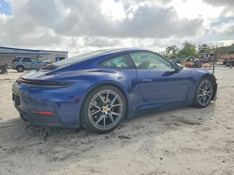 2025 Porsche 911, VIN WP0AA2A9XSS208923. Фото 3 из 6 с аукциона Copart. Каталог авто из США OpenDataCar.