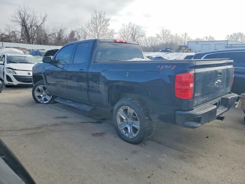 2018 Chevrolet Silverado, VIN 1GCVKPEC6JZ253252. Фото 2 з 6 з аукціону Copart. Каталог авто зі США OpenDataCar.