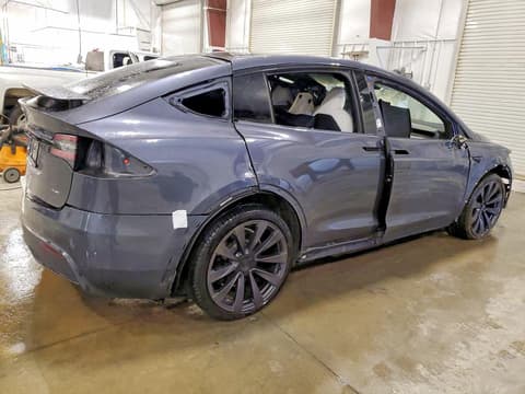 2022 Tesla Model X, VIN 7SAXCBE63NF332377. Фото 3 з 6 з аукціону Copart. Каталог авто зі США OpenDataCar.