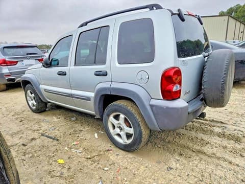 2003 Jeep Liberty, VIN 1J4GK48K43W689946. Фото 2 из 6 с аукциона Copart. Каталог авто из США OpenDataCar.