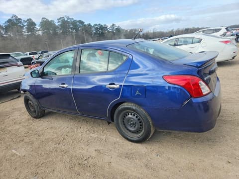 2019 Nissan Versa, VIN 3N1CN7AP9KL865979. Фото 2 з 6 з аукціону Copart. Каталог авто зі США OpenDataCar.